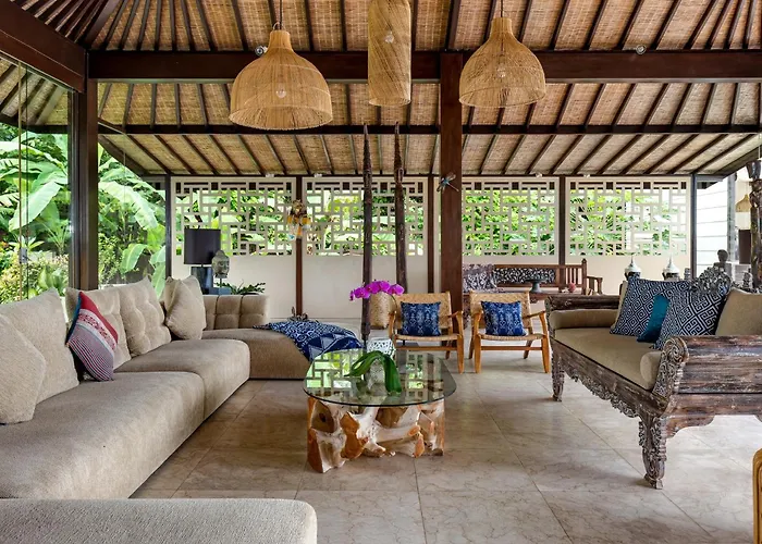 Villa Aamisha
