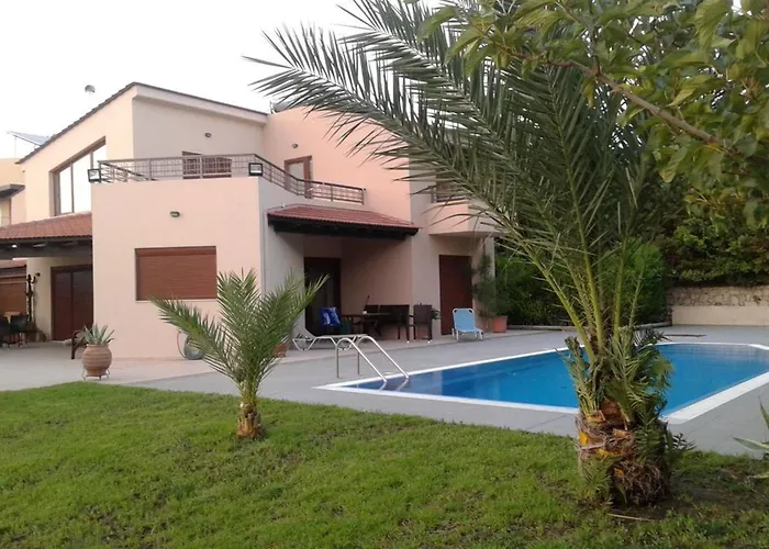 Villa Leyland