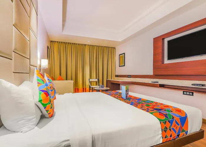 Fabhotel High Rise Suites - Nr Marathahalli Bridge