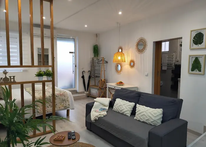Lucas House