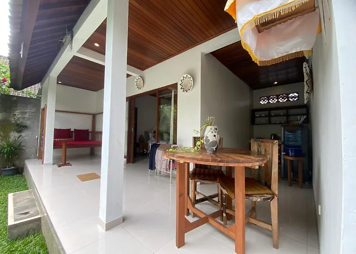 Hidden Point Villa
