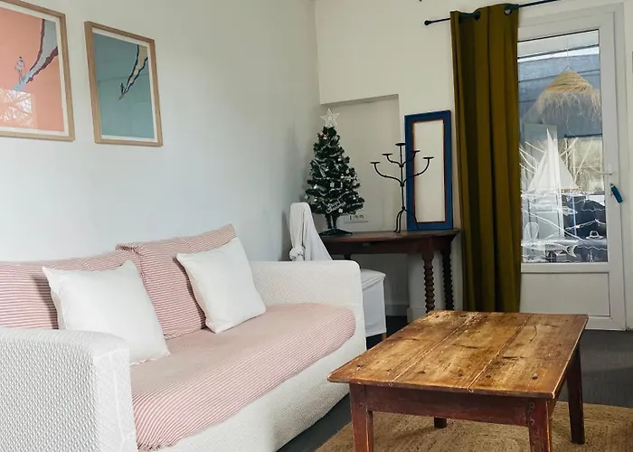Charmante Maison Entre Marche Et Tourelles