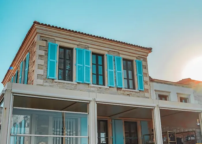 Marina Foca Hotel