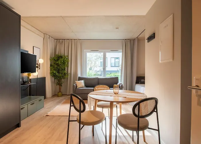 Limehome Duesseldorf Stresemannstrasse - Digital Access