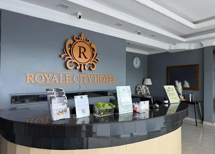 Royale City Hotel - 10 Min From Klia Klia 2 Airport