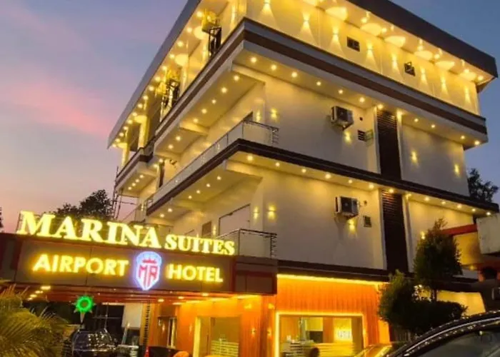 Marina Suites Airport Hotel