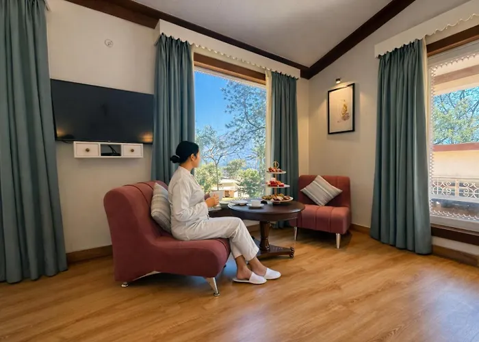 Yog Niketan Villa