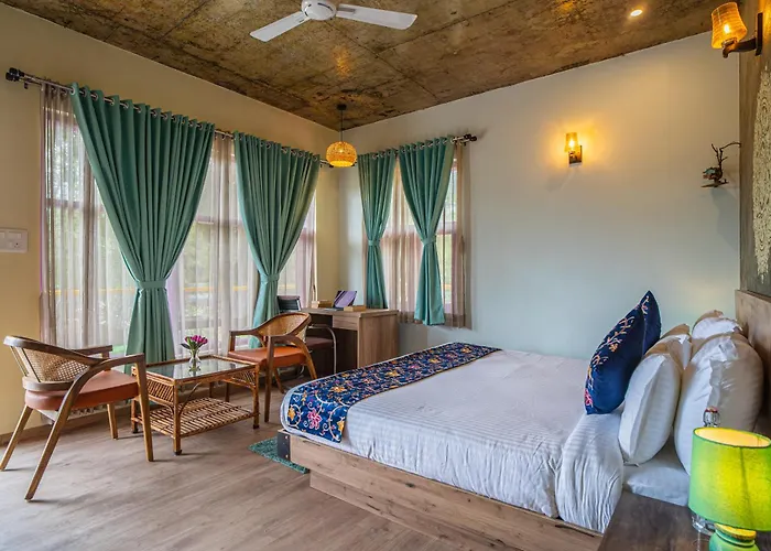 Adrushya Estates Luxury Suites, Mukteshwar