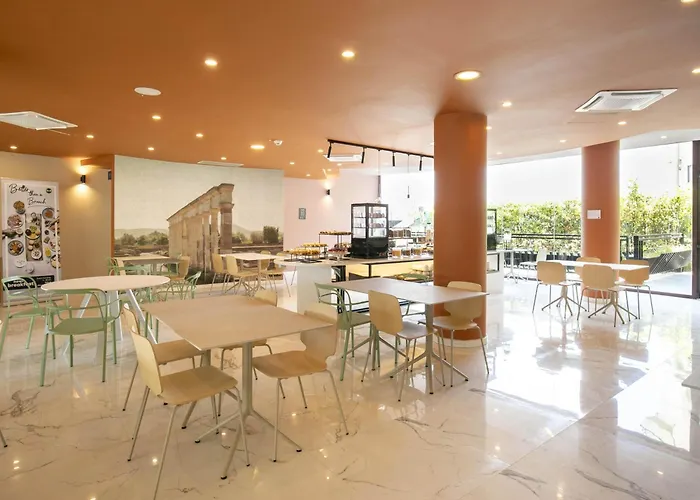 B&B Hotel Latina