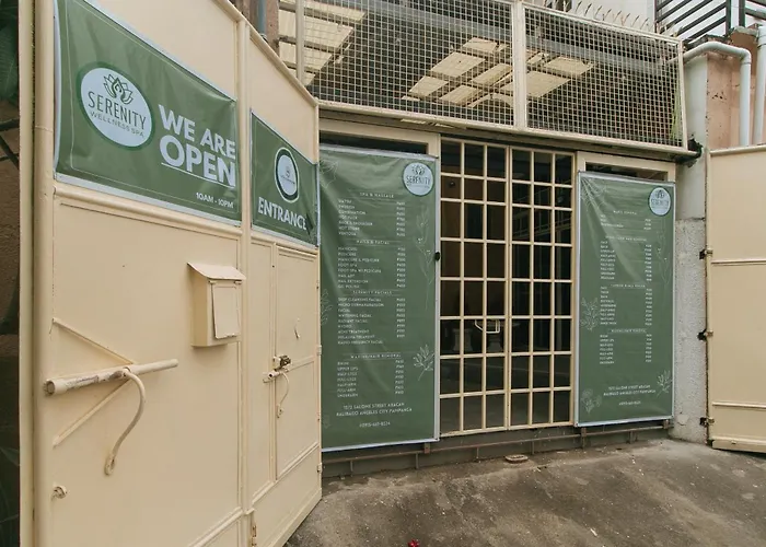 Reddoorz Premium At Casa Lenidarose