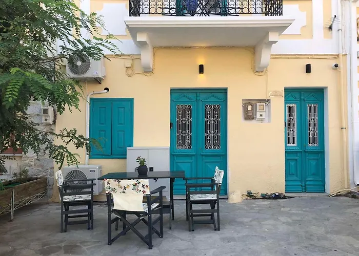Symi Central Point
