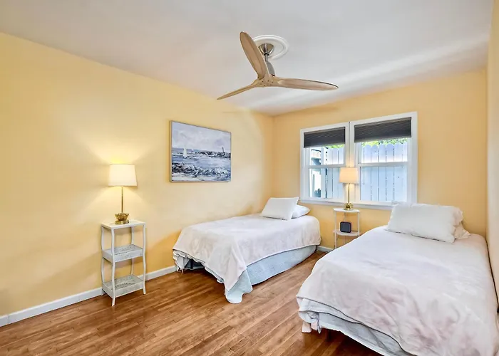 Walk To Beach - Ev Charger - Outdoor Dining - 2Br