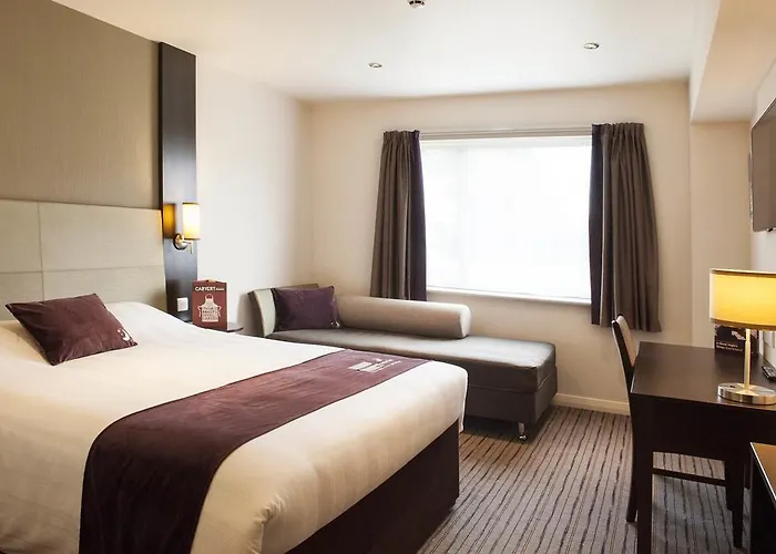Premier Inn Oldham Central