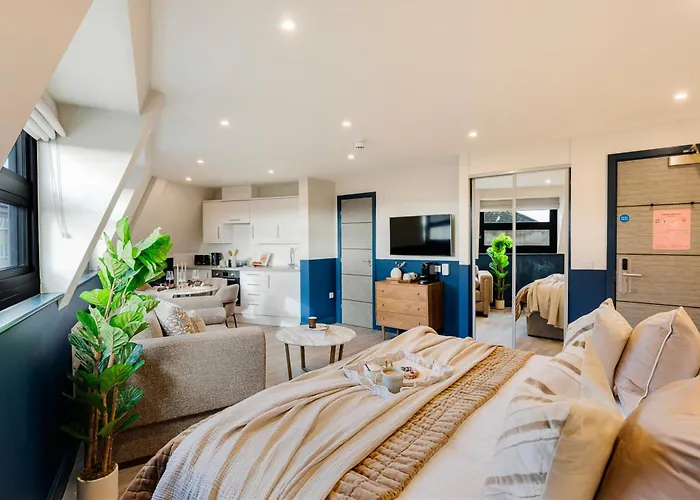 Your Apartment I Clifton Village