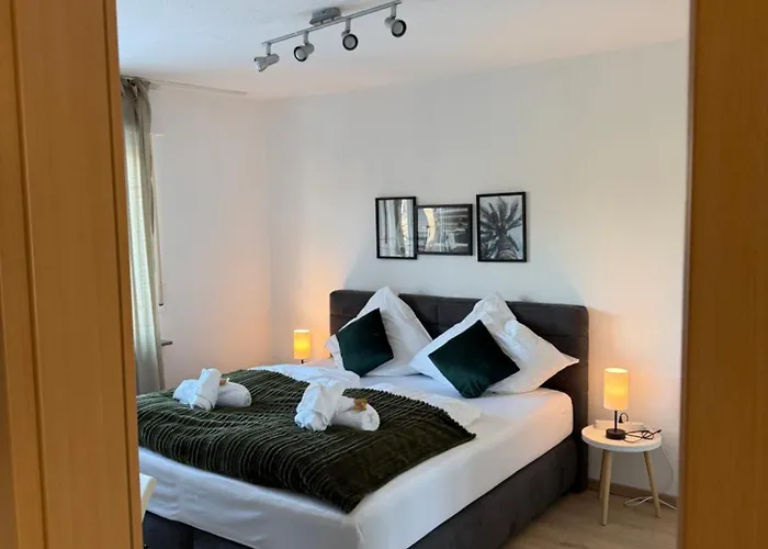Apart63-Modern-3Room I Smart Tv I Free Parking I Free Wifi