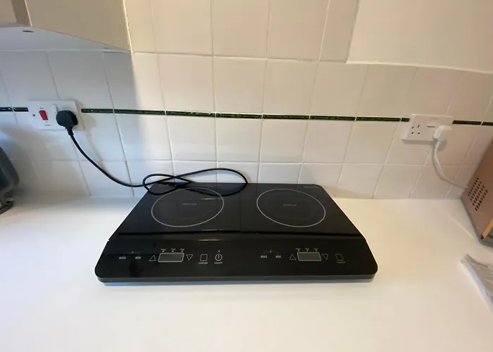 Entire Studio Apartment Private Entrance