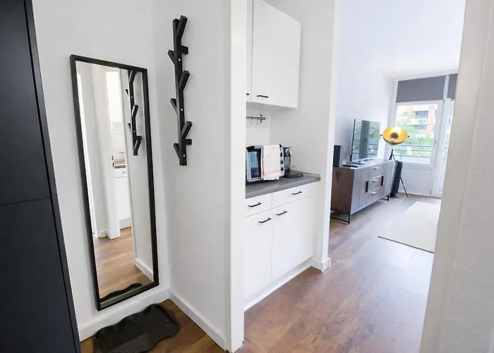 Lp-Apartments Neuss-Duesseldorf Messe, Balkon, Kueche