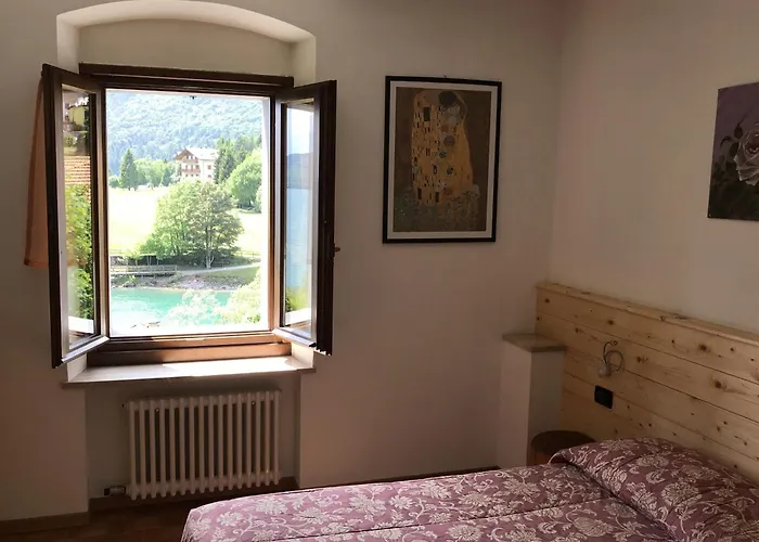 Trilocale Sul Lago Di Molveno