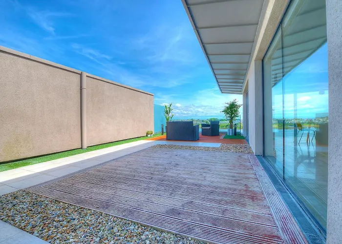 Tur An Tsaile - Galway Lakeside Apartments