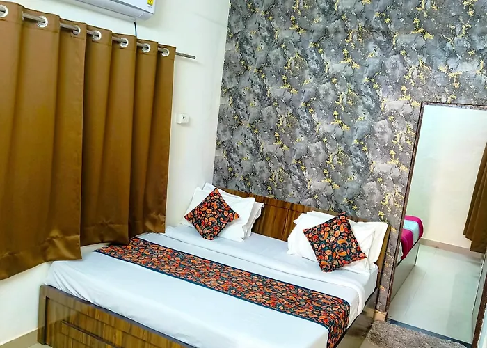 Luxurious 2Bhk - 5 Min Walk To Metro - Near Railway Station - Sr Elite Stays