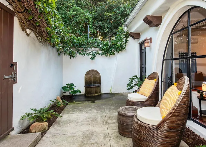 Casa Blanca Suite B2 - Sunlit Montecito Studio Retreat With Patio