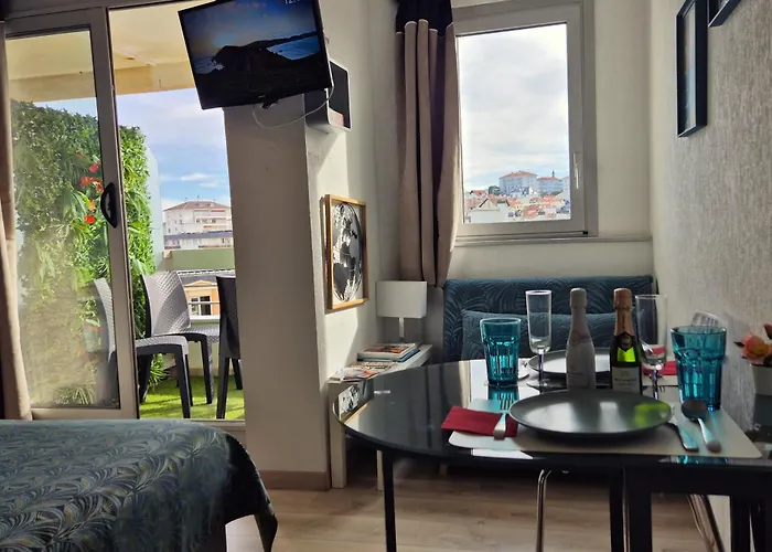 Biarritz Plage - Terrasse & Piscine Residence