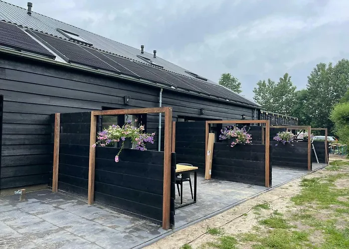 Welcome In - Vakantiehuis 6 Personen In Natuurgebied Oranjezon I Kon Emmaweg 26, Vrouwenpolder