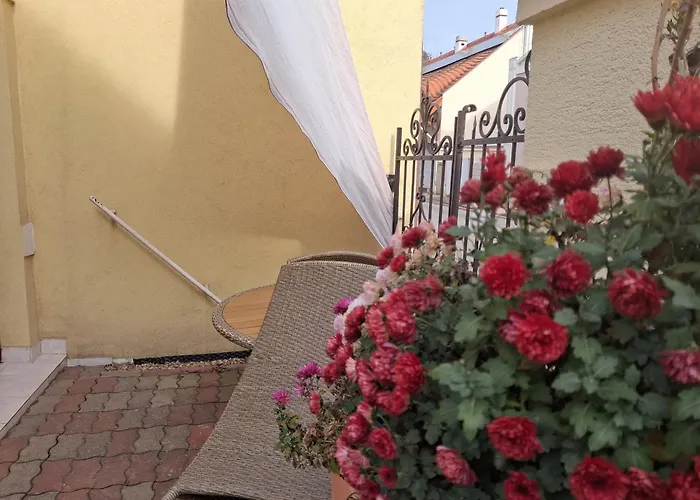 Gloria Apartman