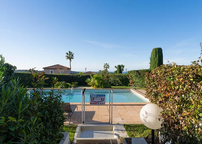 Appartement Vue Mer Au Calme Piscine & Parking