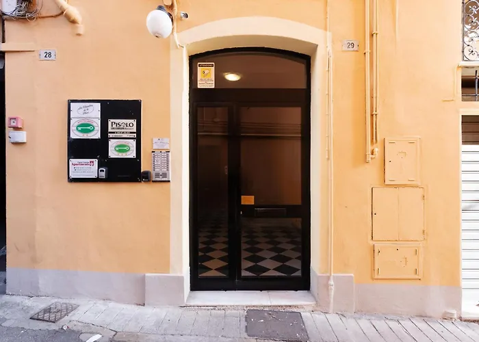 Elegante Appartamento In Centro A Sanremo - Piazza Colombo