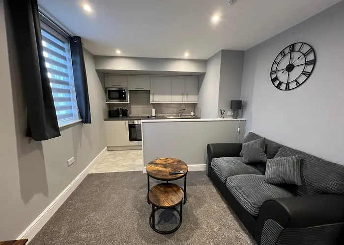 The Globe Apartments And Bedrooms