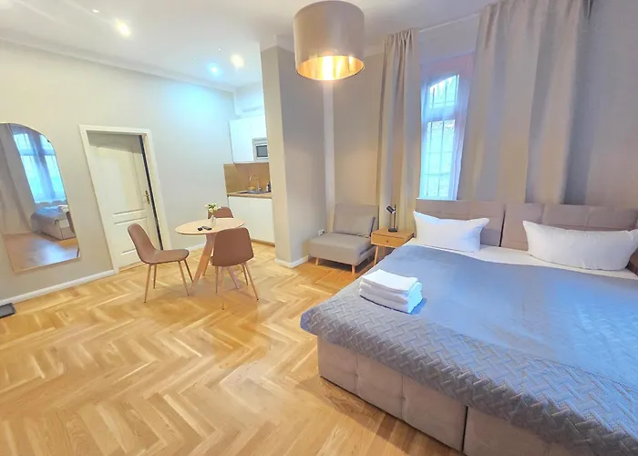 Alter Bahnhof Stoetteritz