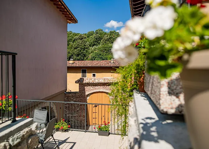 Garda Baldo Apartments