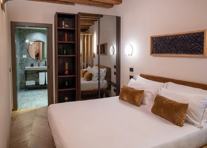 Palazzo Carpe Diem Exclusive Suites In The Heart Of Prato Della Valle