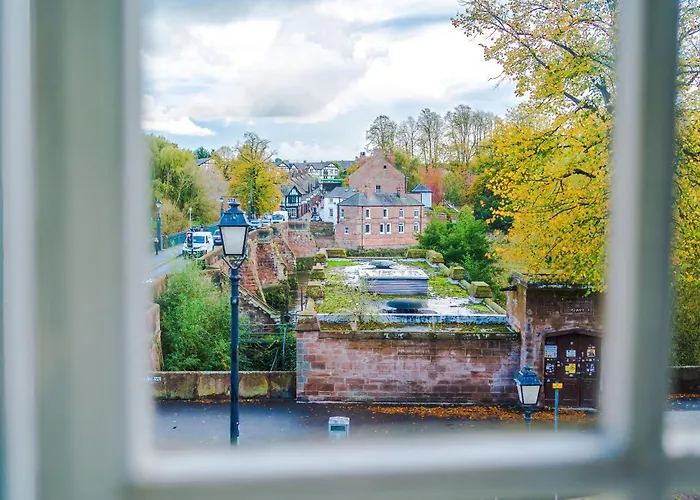 Riverside Studios In The Centre Of Chester
