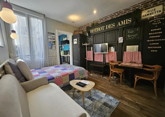 Les Appartements De Champagne