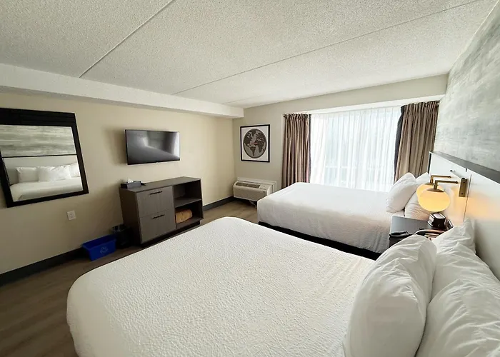 Ramada Plaza By Wyndham Niagara Falls