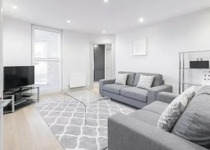 Roomspace Serviced Apartments - The Quadrant