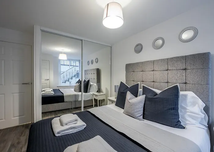 Casa Fresa - King Street Apartments