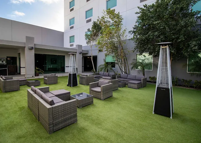 Hotel Mirra San Luis