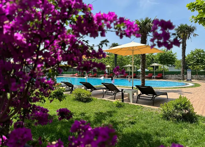 Hotel Qetesia-Te Indriti