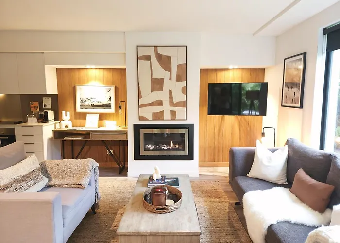 Hygge Garden Apartment With Private Sauna