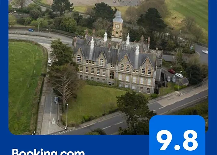 Luxury 1 Bedroom Duplex With Free Parking