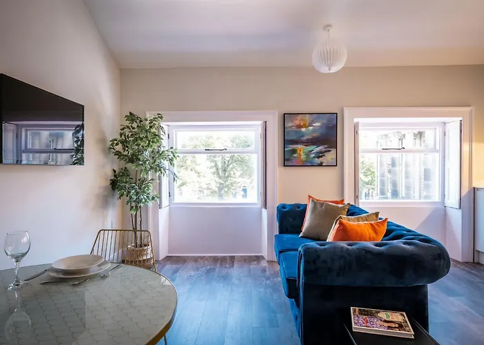 Dalton Sq Apartments