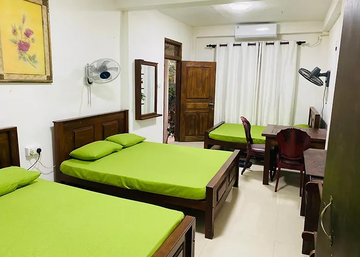 Sensitha Holiday Home
