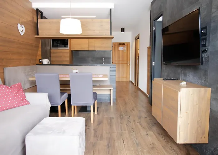 Casa Lolly - Residence Veronza Con Piscina, Dolomiti Affitti