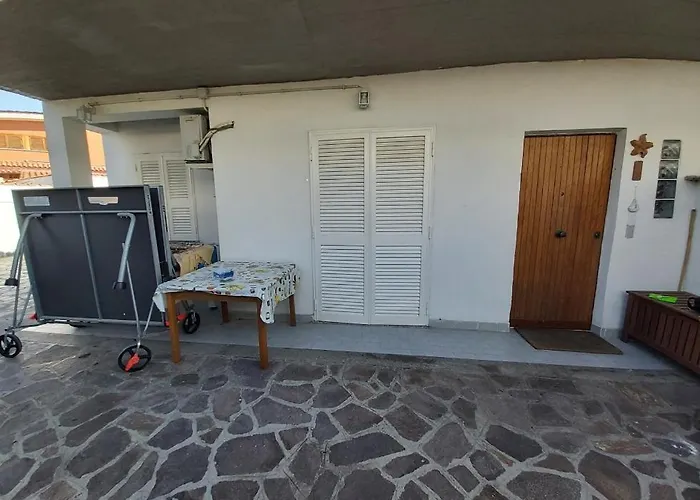 Villino Con Giardino A 10 Minuti A Piedi Dalla Spiaggia E Vicino A Roma