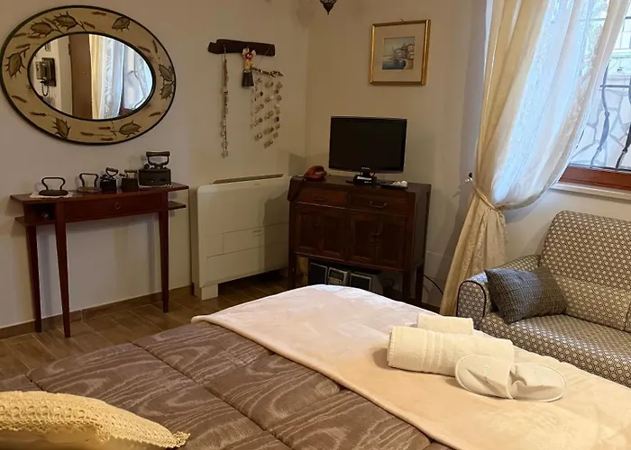 Liguorini House