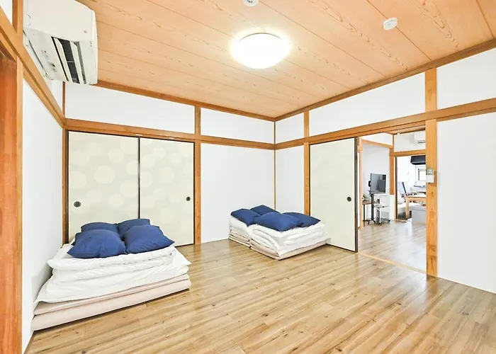 幸 Happiness 成田山近く 2Br 貸切 最大10名 駐車場3台 大型犬2頭ok