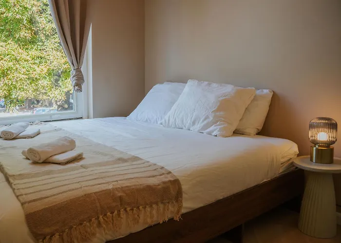 Naest - Authentic Escapes Grand House